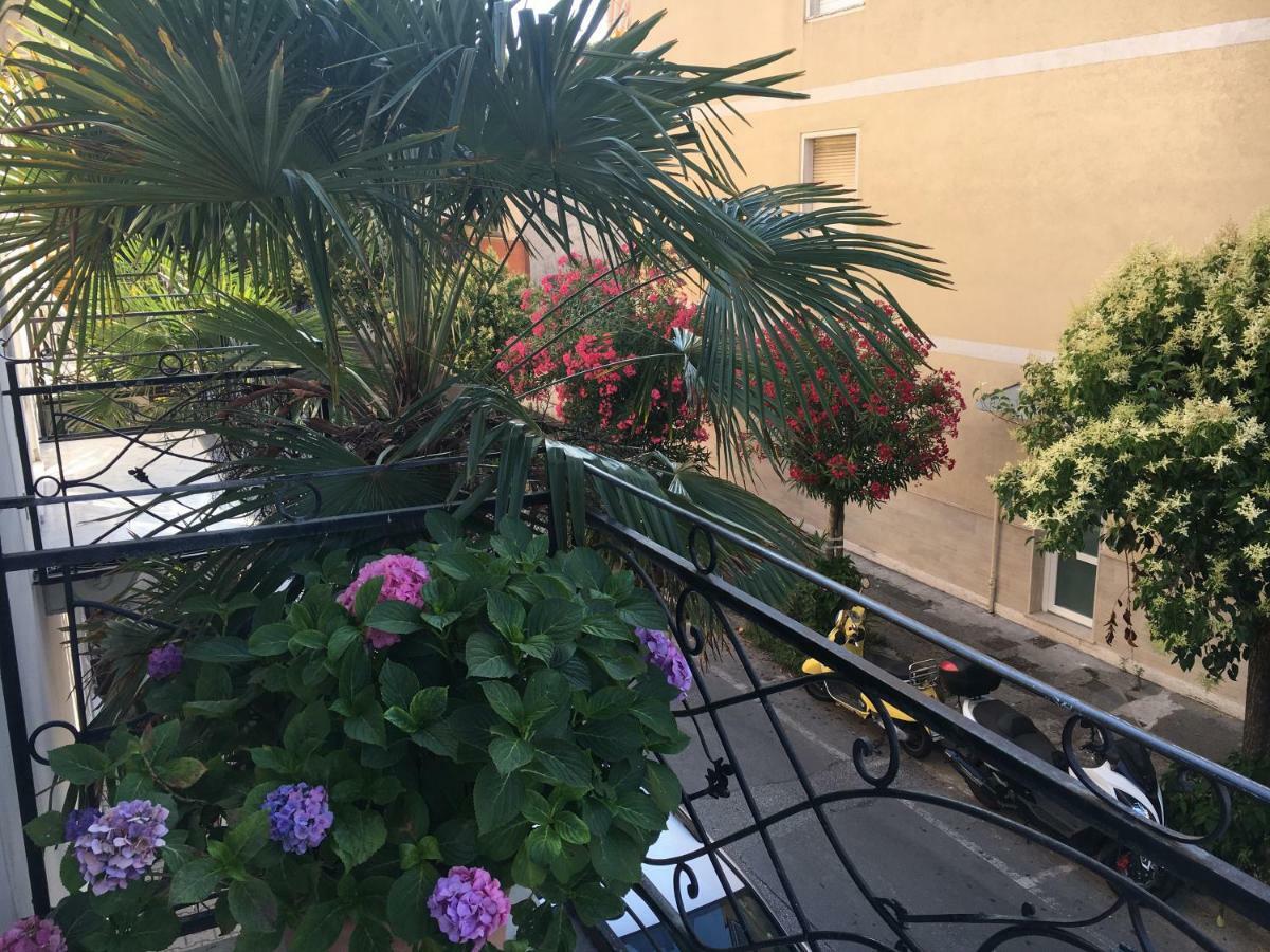 Apartmán Rodeo Drive Viareggio Exteriér fotografie