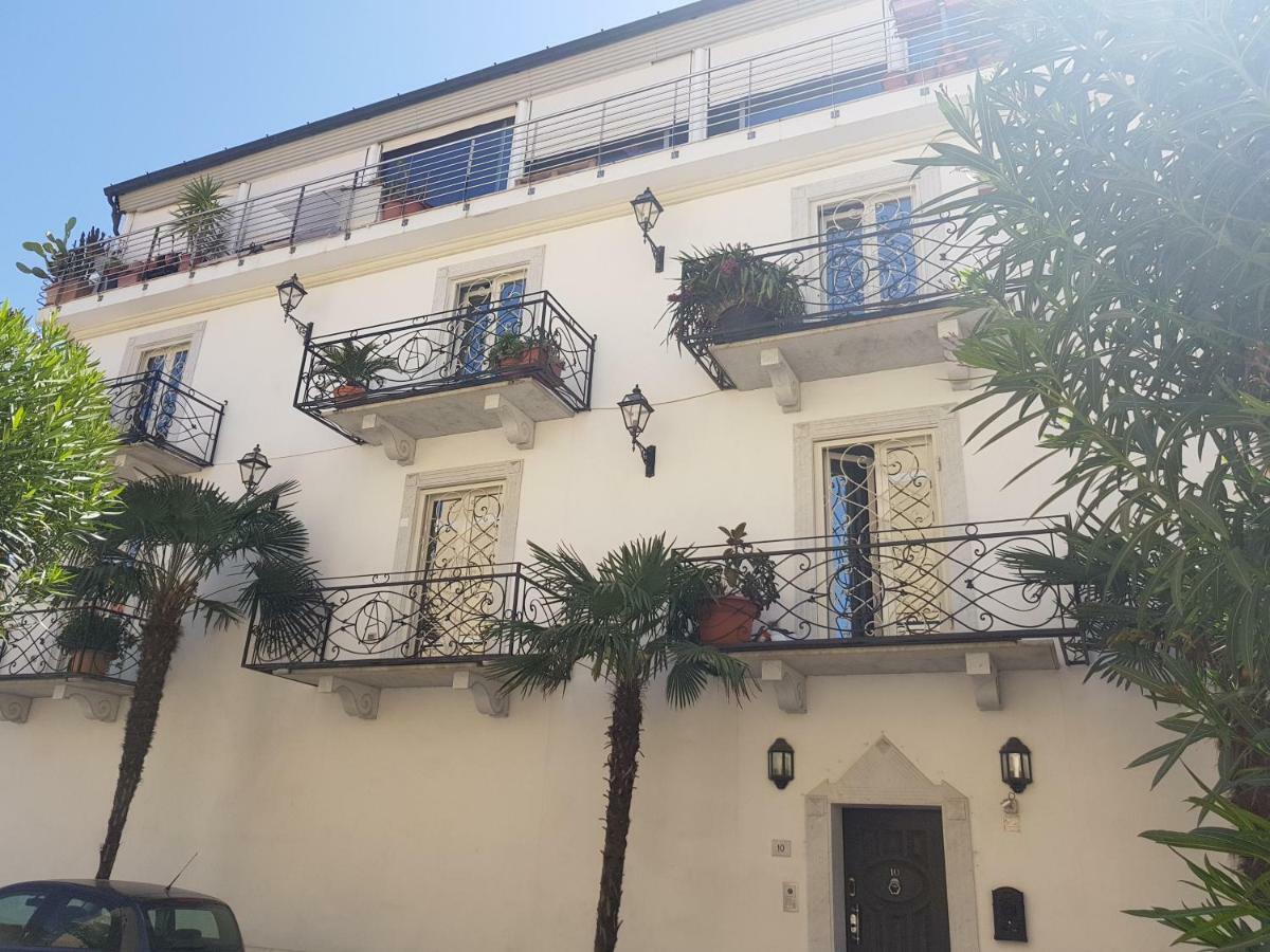 Apartmán Rodeo Drive Viareggio Exteriér fotografie